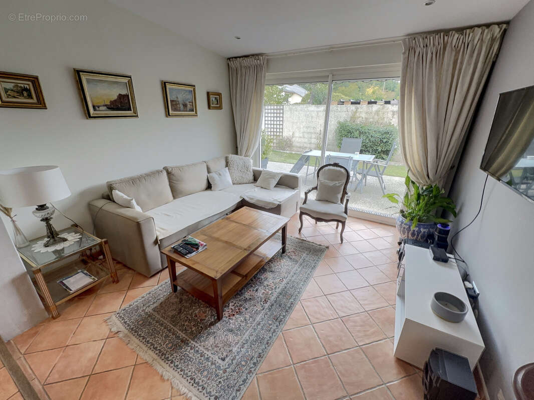 Maison à VERNOUILLET