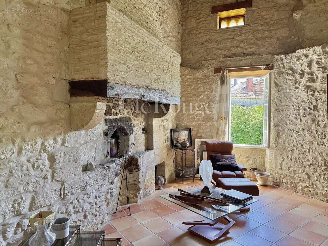 Maison à MONSEGUR