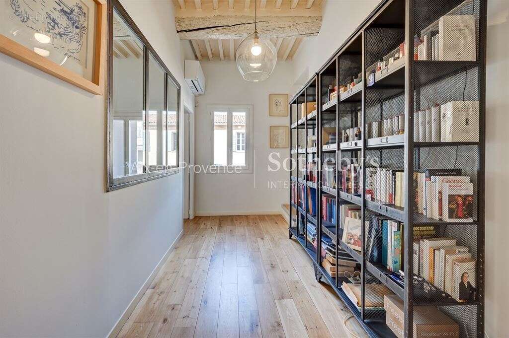 Appartement à AIX-EN-PROVENCE