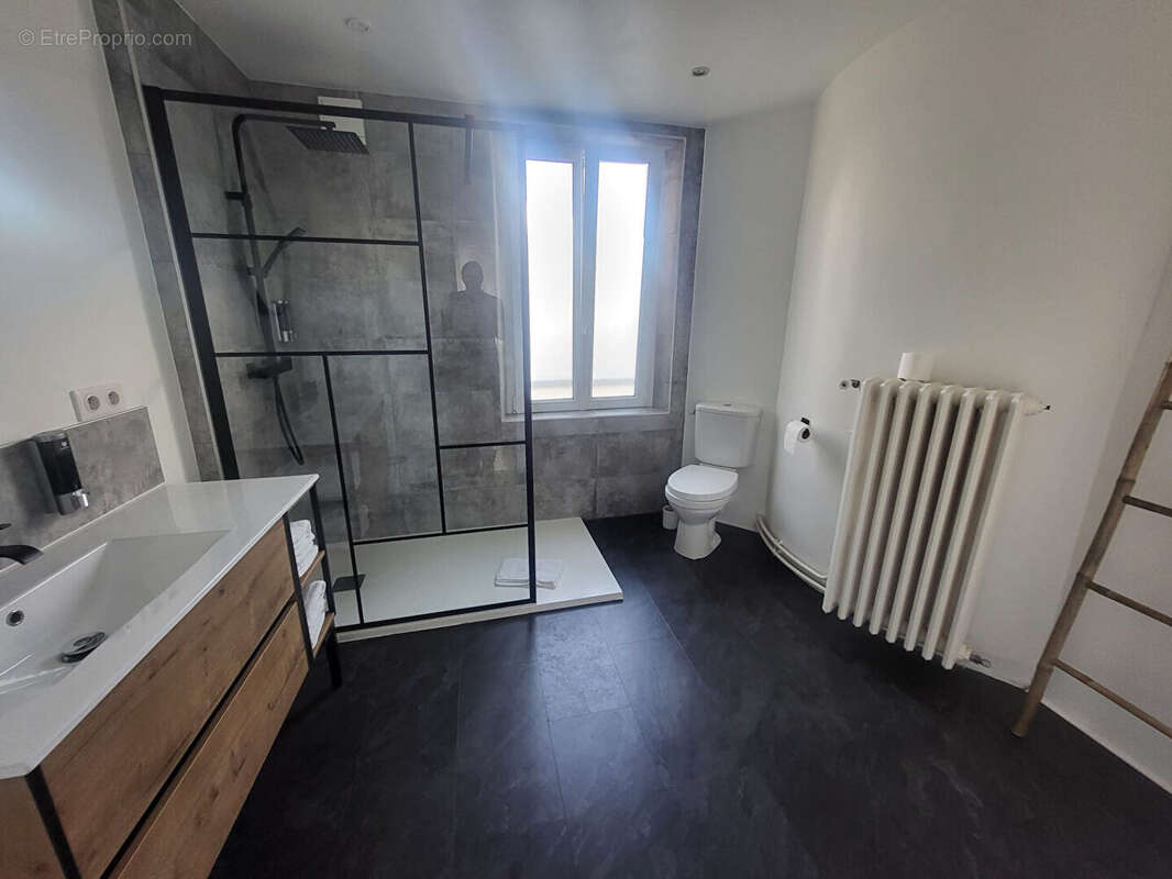 Maison à COUILLY-PONT-AUX-DAMES