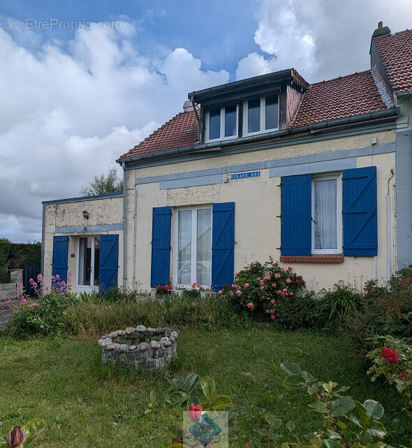 Maison avec jardin - photo 1