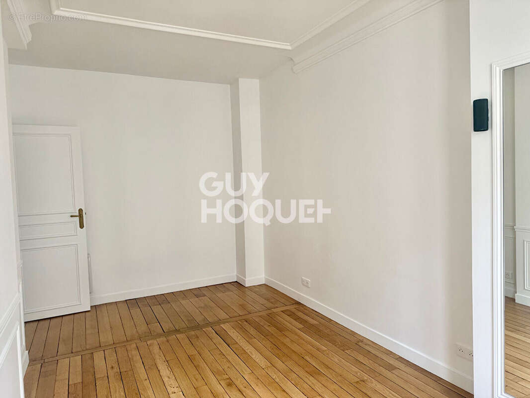 Appartement à PARIS-12E