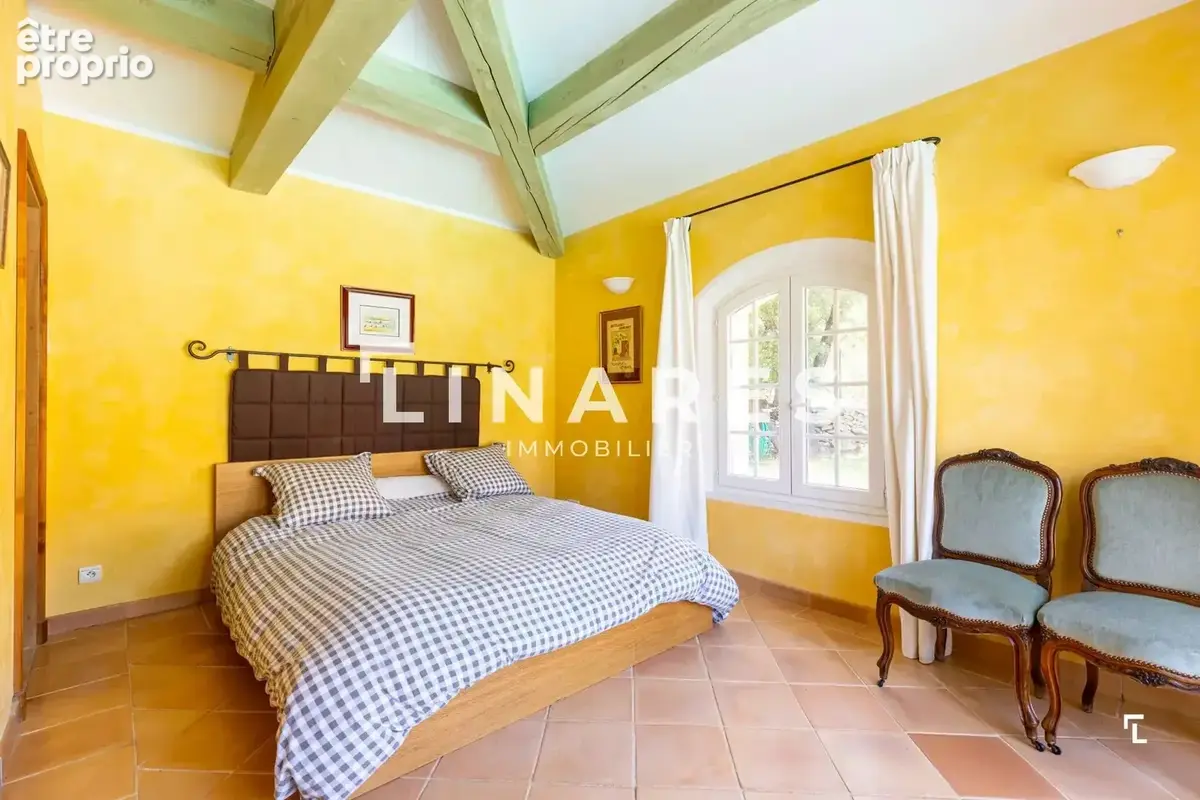 Le mas fontaine - maison de 344m2 - 13100 - saint-marc-jaumegarde - photo 24