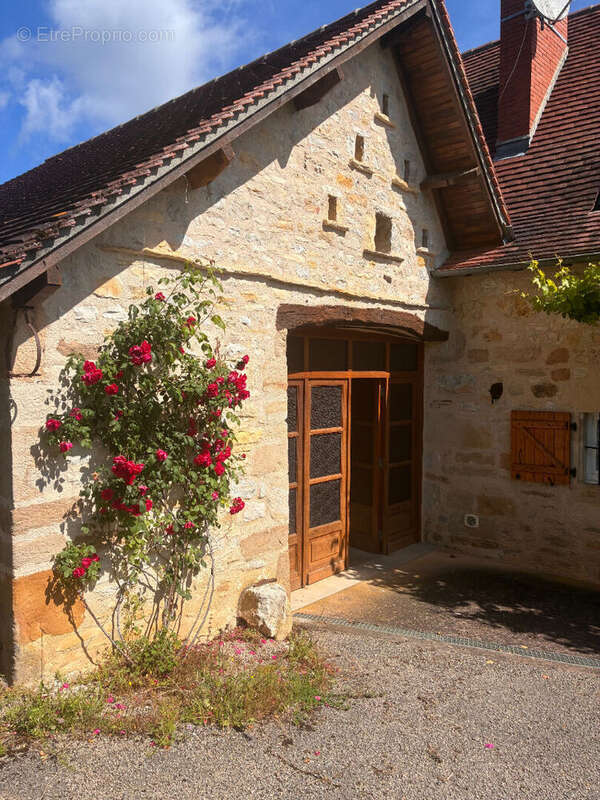 Maison à FONS