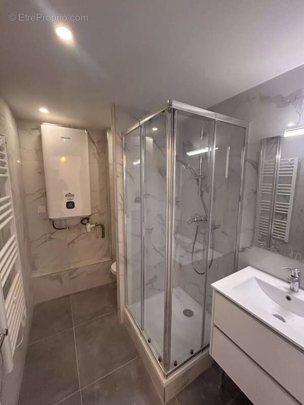 Appartement à VENCE