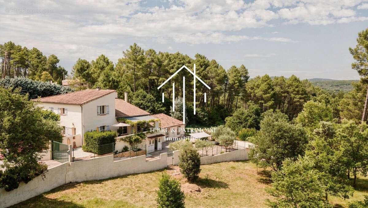 Maison à SALAVAS