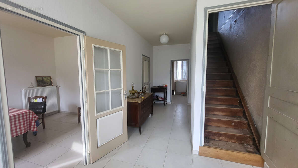 Maison à BRAY-SUR-SEINE