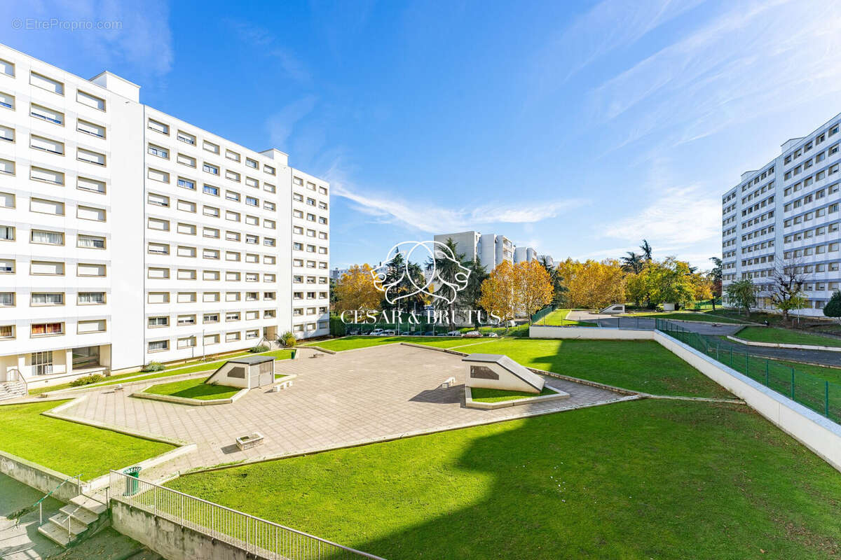 Appartement à VENISSIEUX