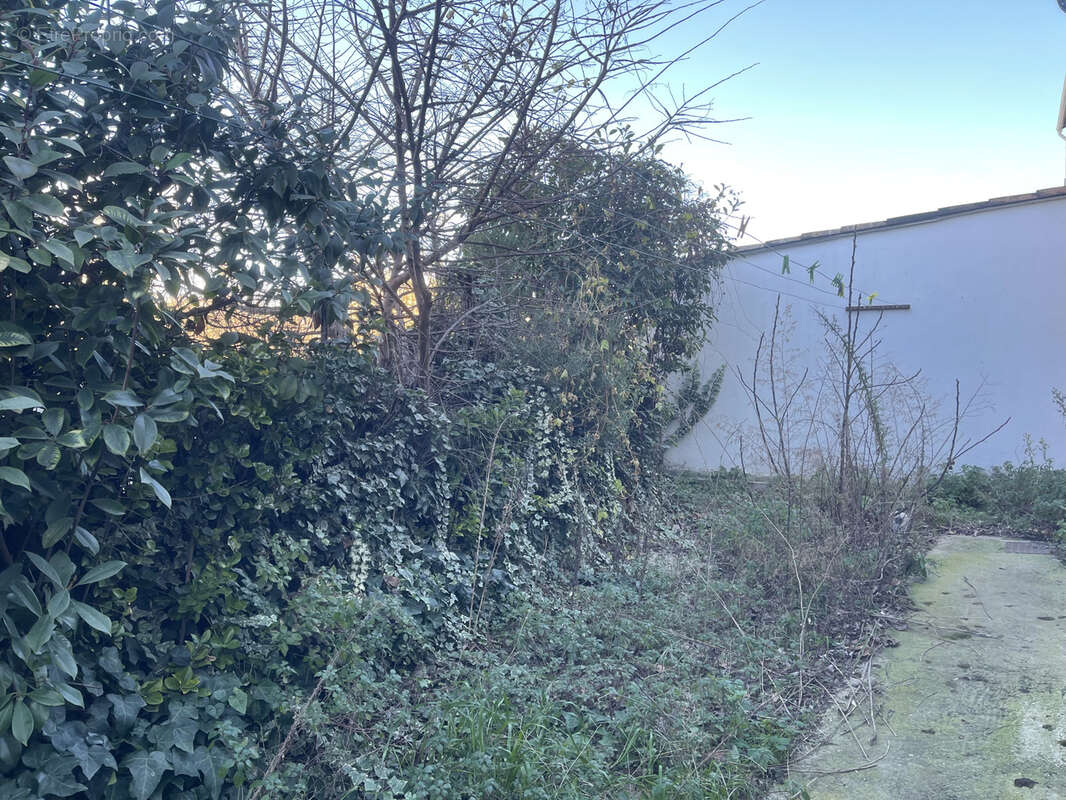 Appartement à LA PENNE-SUR-HUVEAUNE