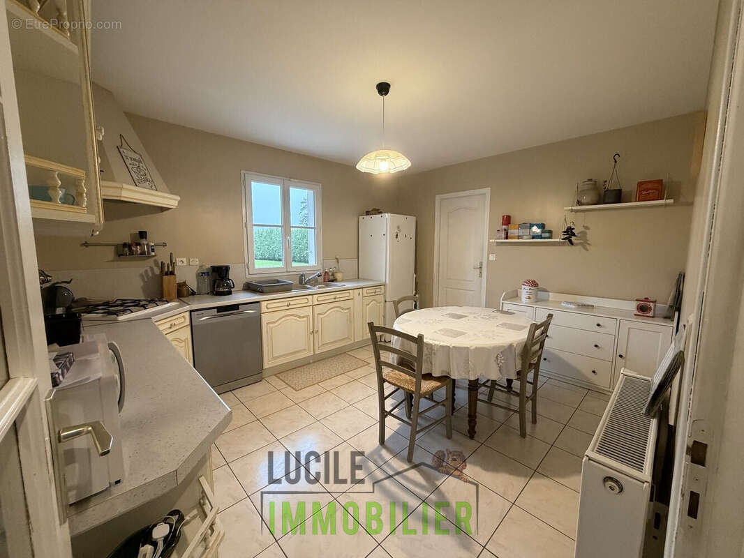 Maison familiale à Breuil-le-vert 5 - Maison à BREUIL-LE-VERT