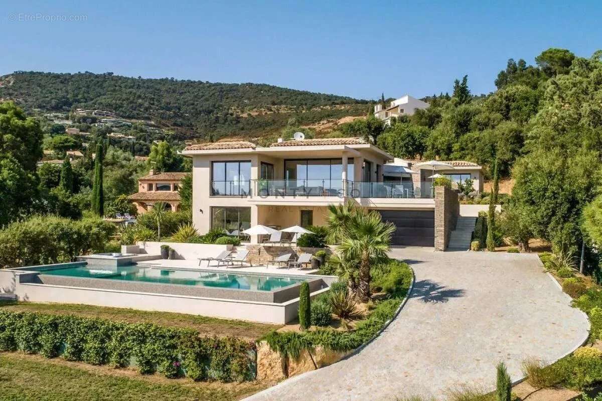 Maison à GRIMAUD