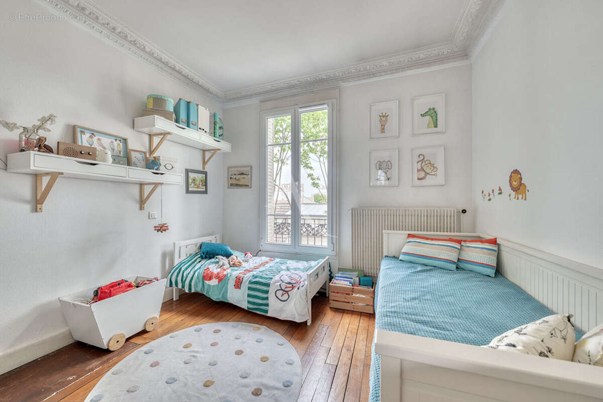 Appartement à LE PERREUX-SUR-MARNE