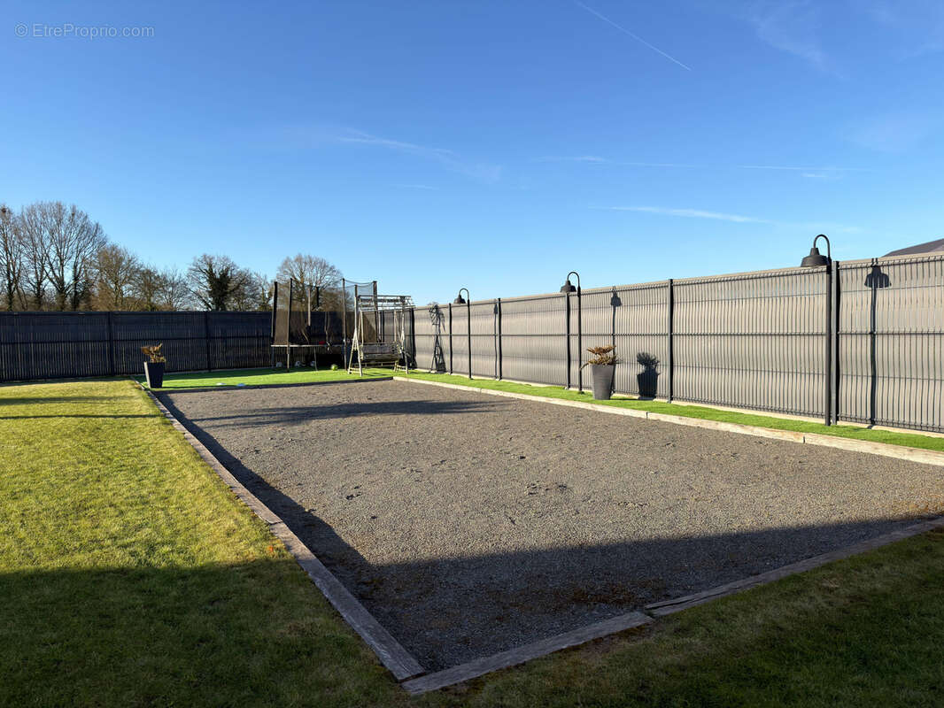 Maison à SAINT-CELERIN