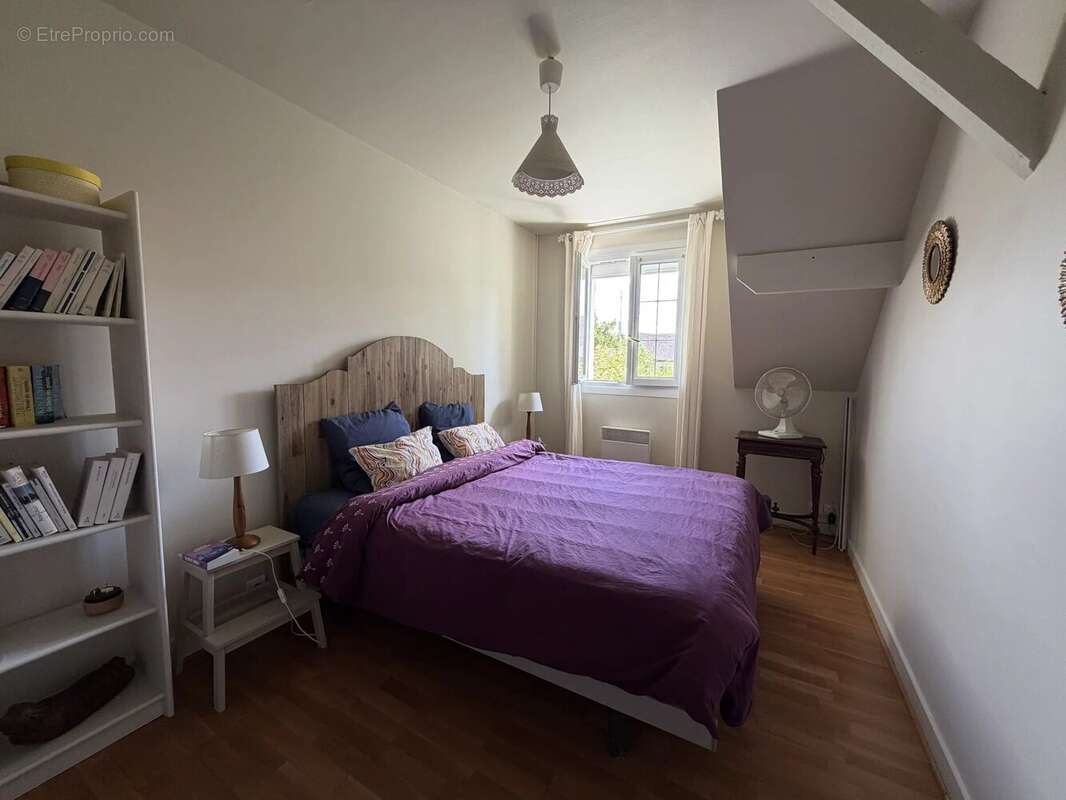 Maison à MONETEAU