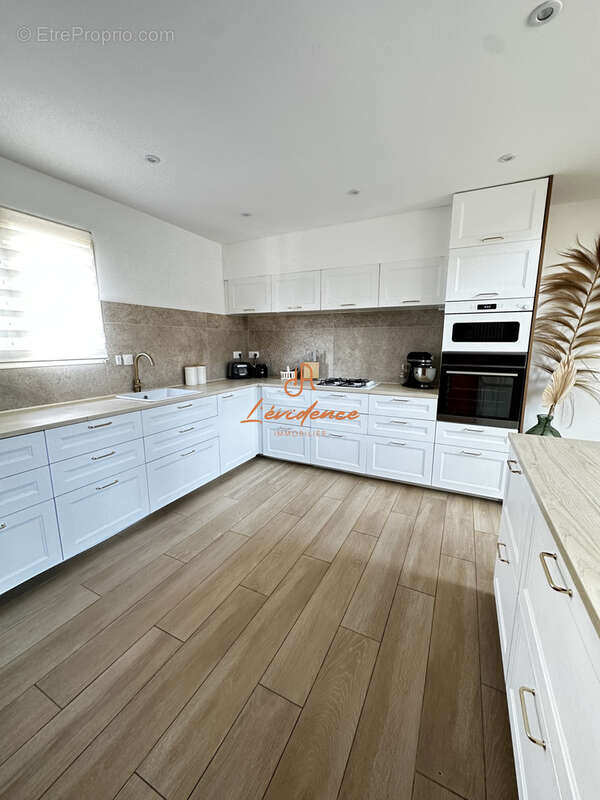 Sous offre - villa 150 m2 à allan   piscine   10 min de montélimar - photo 4
