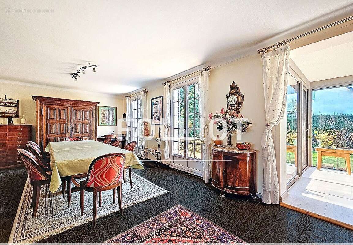 Maison à DOUVRES-LA-DELIVRANDE