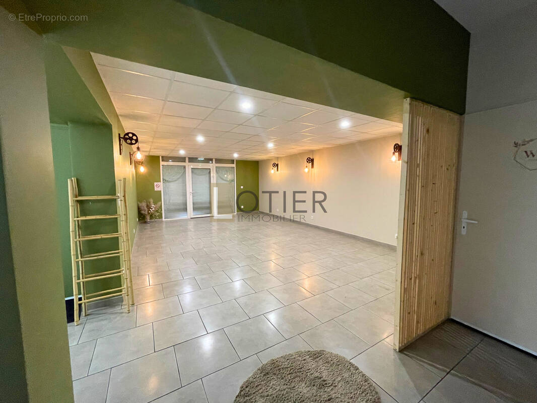 Appartement à SAINT-CHRISTOL-LES-ALES