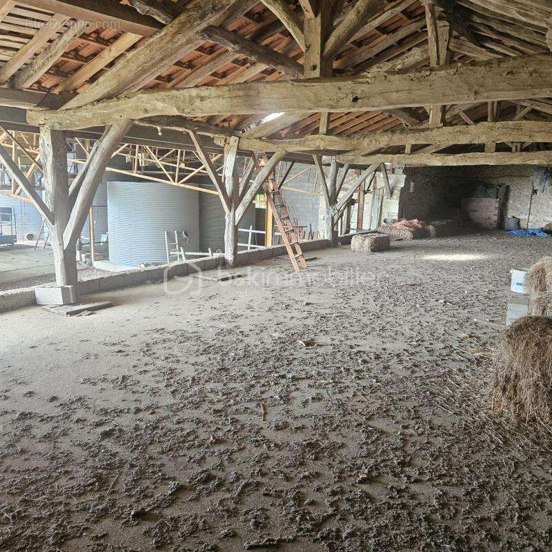 Maison à LA SAUVETAT