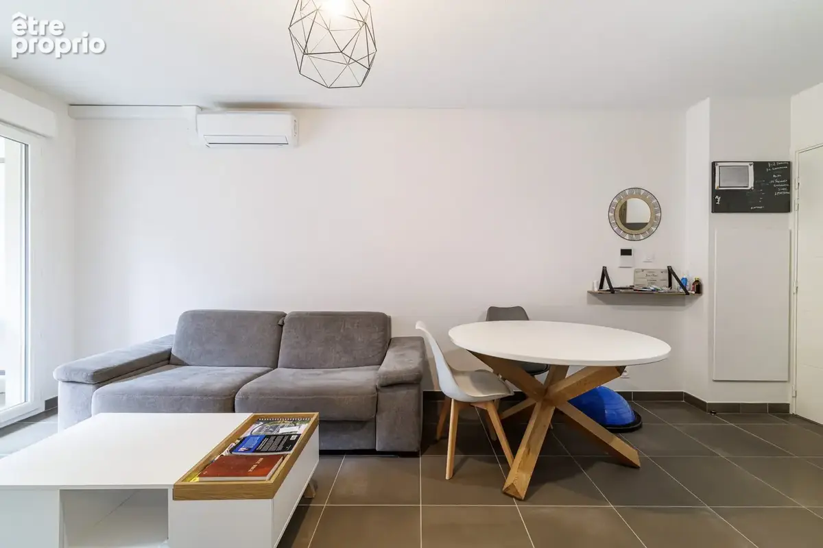 Appartement 2 pièces 40 m² à vendre à Saint-Laurent-Du-Var (06700) - photo 3