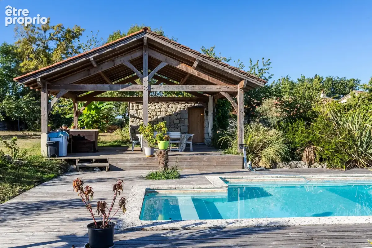 Maison de campagne avec annexe, piscine et terrain - photo 10