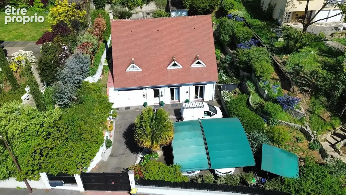 Maison à MONTMORENCY