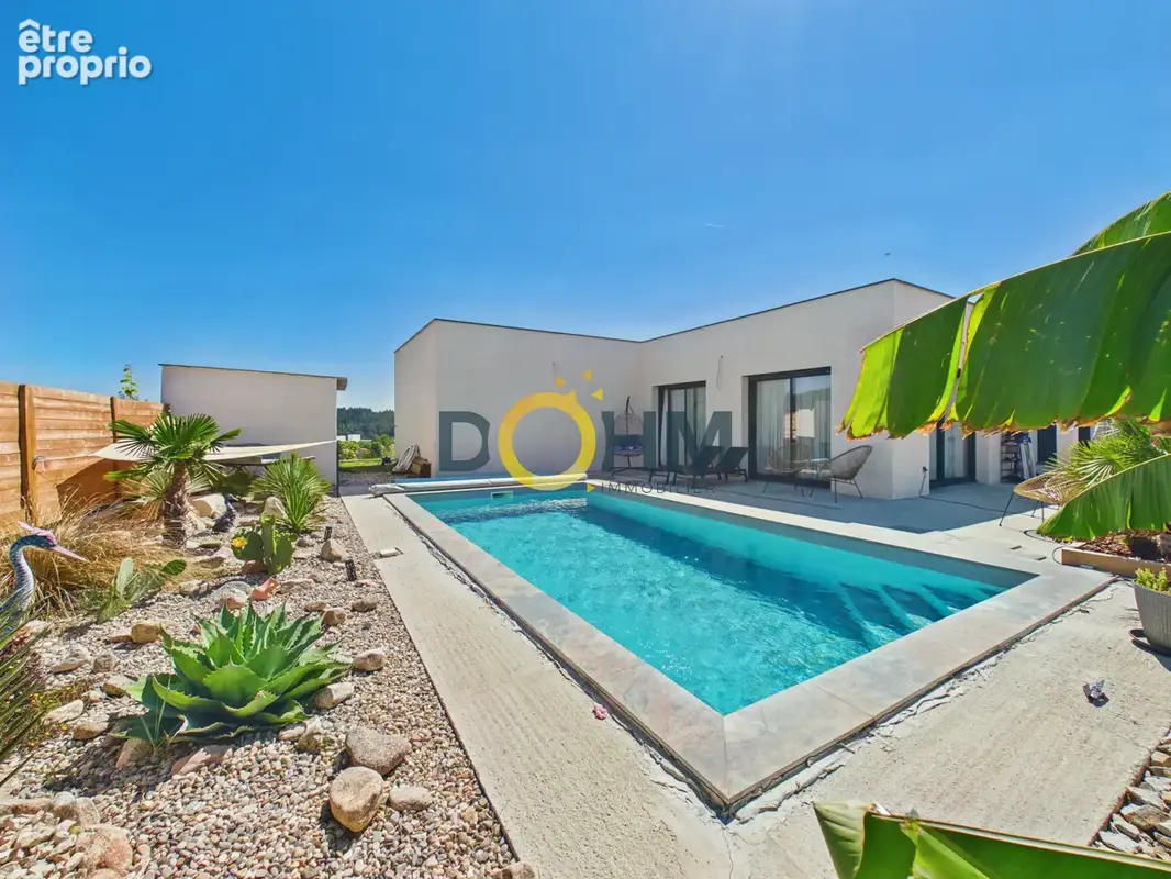 Maison de plain-pied moderne à Sainte Sigolene - photo 11