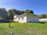 Maison à BLANQUEFORT