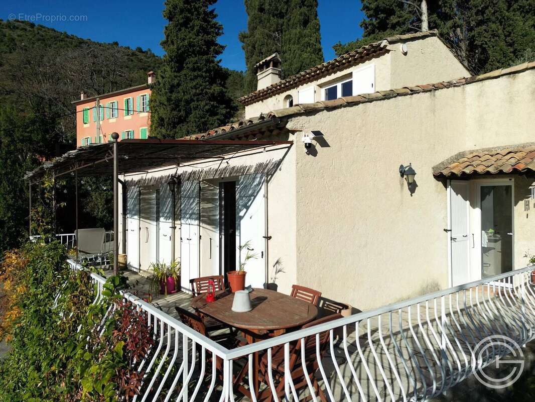 Maison VUE MER - 120m² sur Terrain 1.512 m² - route du Mont Chauve - FALICON - photo 10