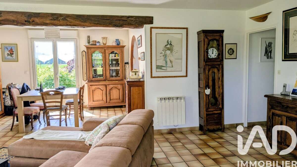 Maison 145 m² à Saint-Judoce  - photo 9
