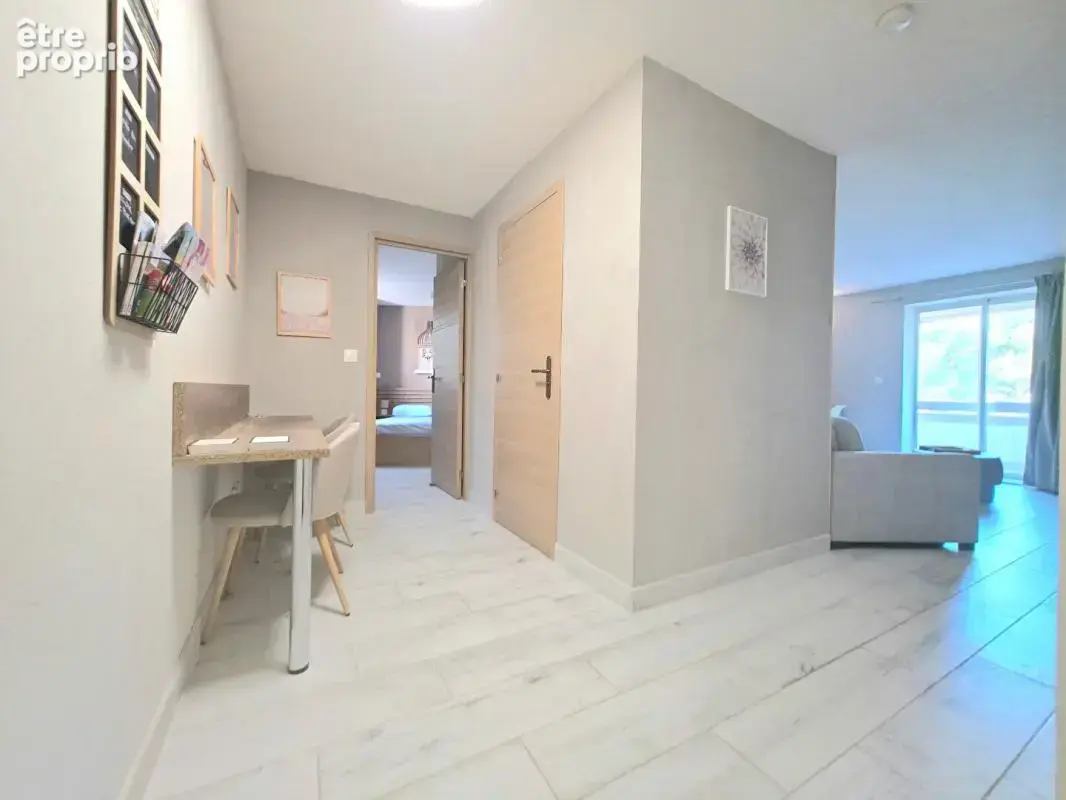 Bormes-la-favière dernier étage appartement entièrement rénové - photo 2