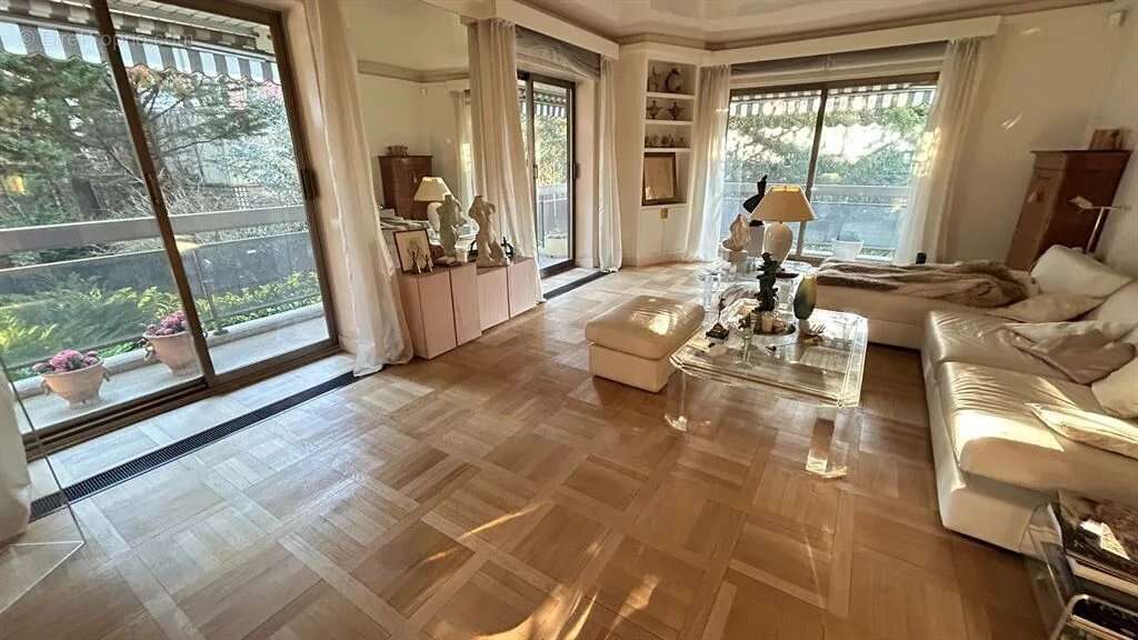 4 pieces 98,03 m² sur balcon de 25 m² - boulevard du chateau - photo 2