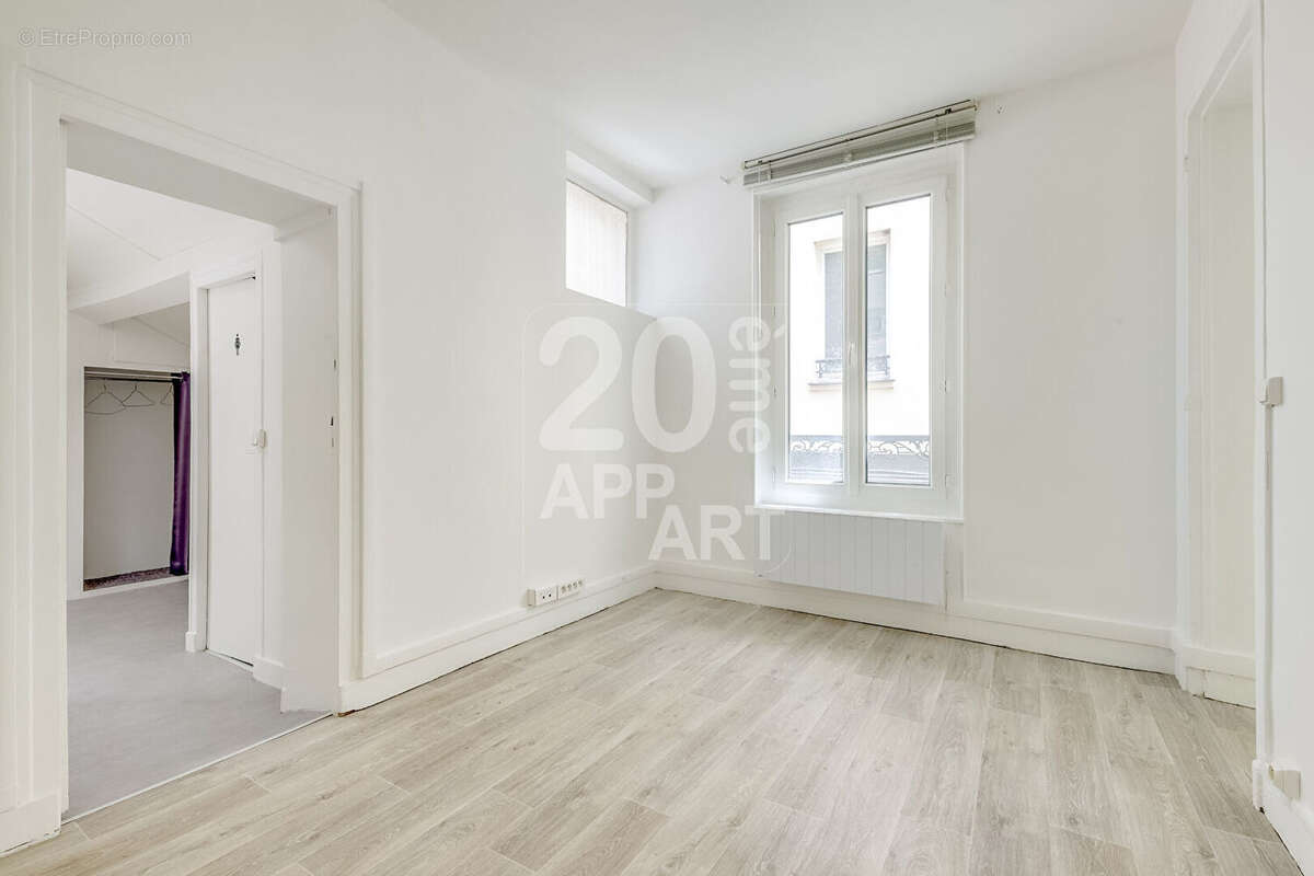 Appartement à PARIS-20E
