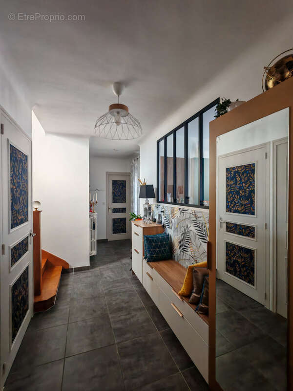 Maison à SAINT-GEREON