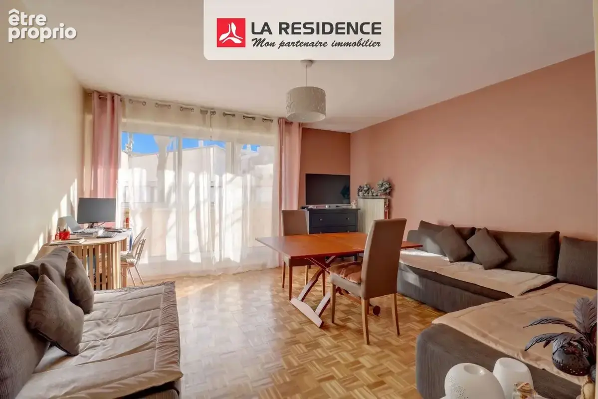 Appartement 3 pièces 73 m² à vendre à Chatou (78400) - photo 2