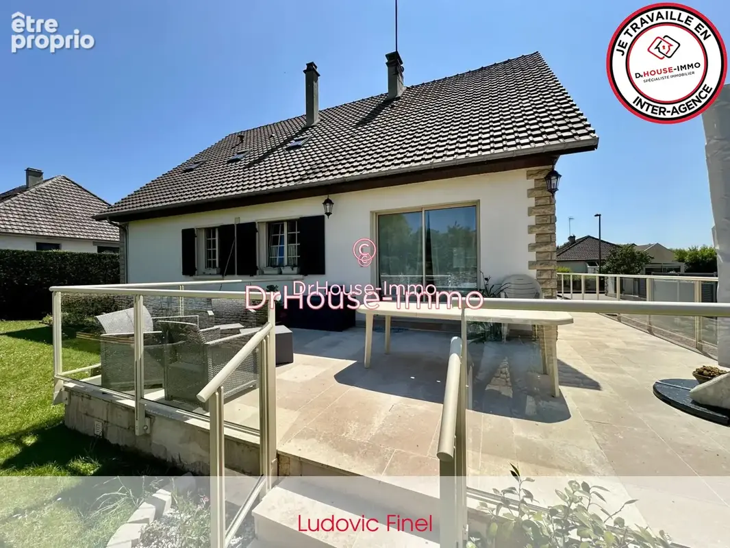 Maison 8 pièces 212 m² à vendre à Douvres-La-Delivrande (14440) - photo 6