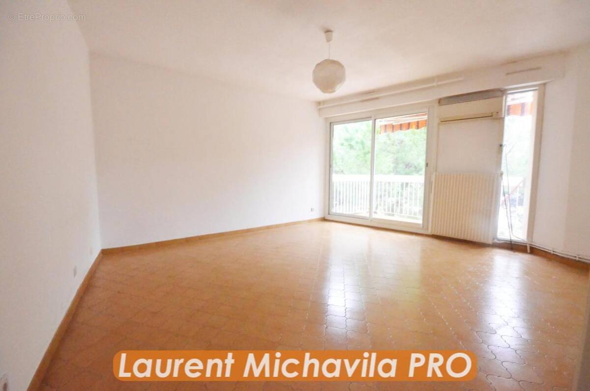 Appartement à BEZIERS