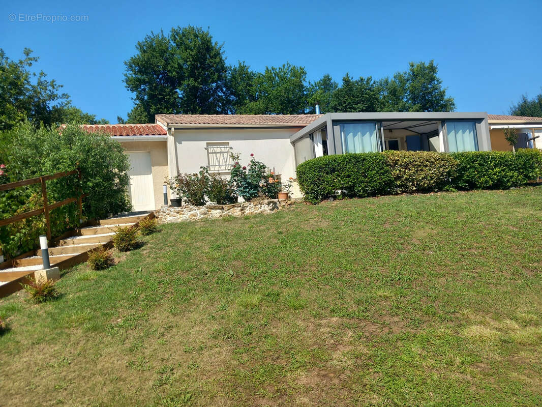 Maison à MONSEMPRON-LIBOS