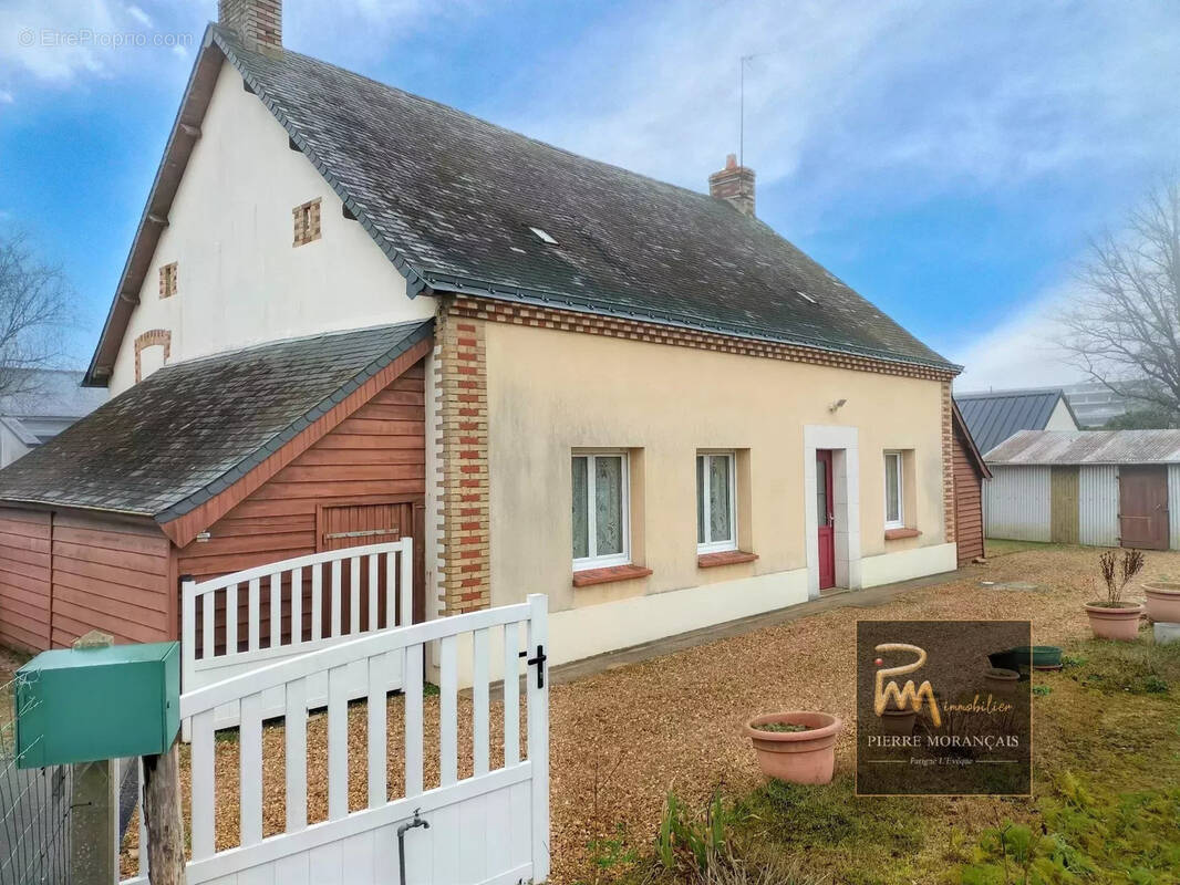 Maison à CHANGE