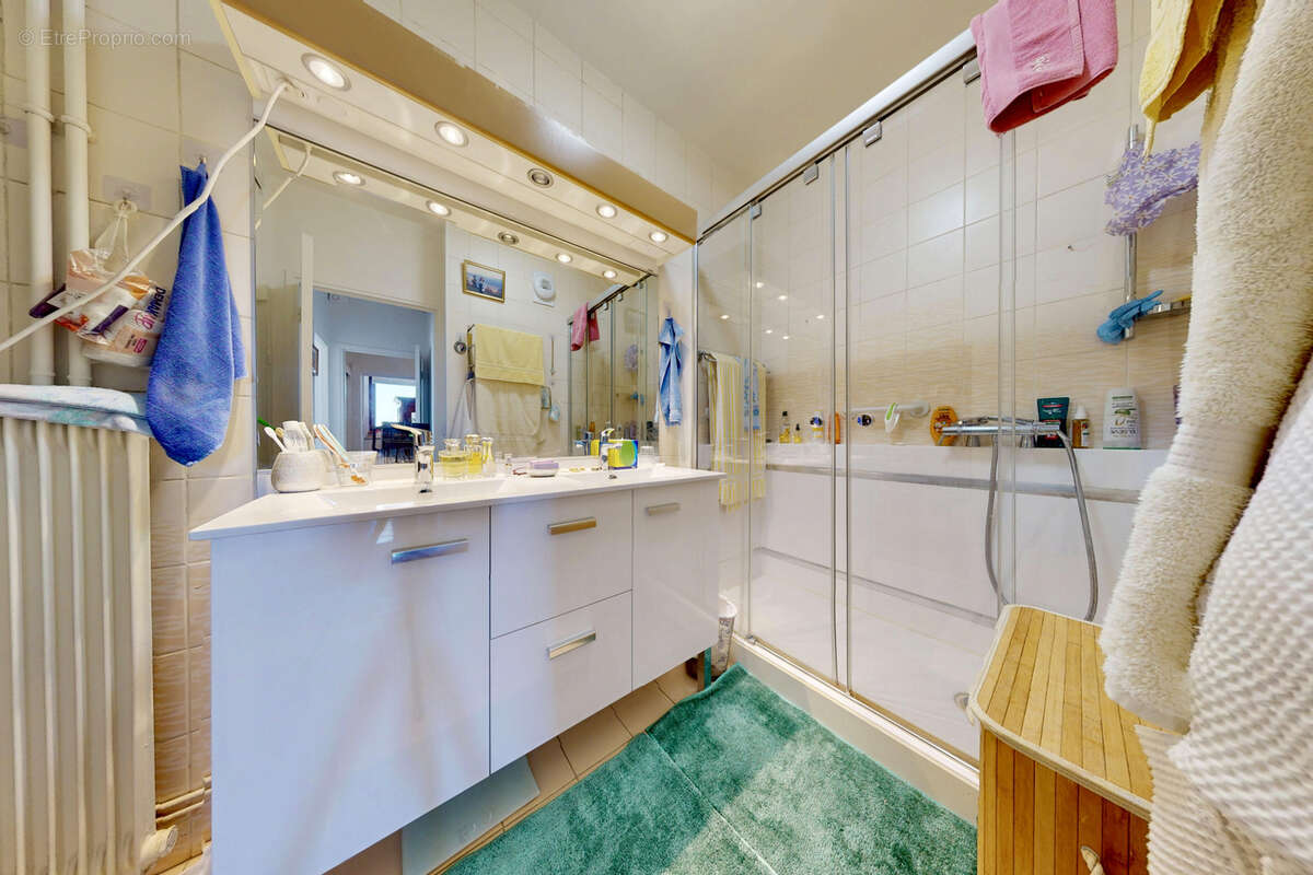 Appartement à QUINTAL