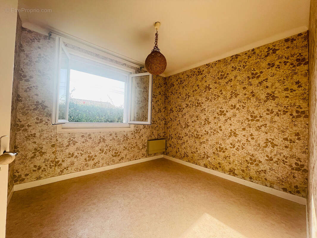 Maison à COMMEQUIERS