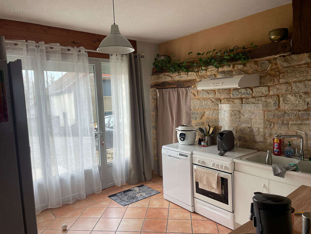 Maison à CLAIRVAUX-LES-LACS