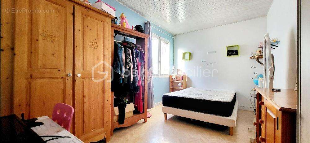 Maison à BEAUCROISSANT