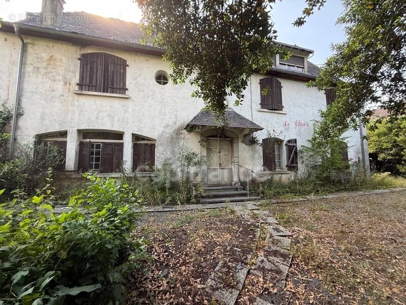 Maison à LOURDES