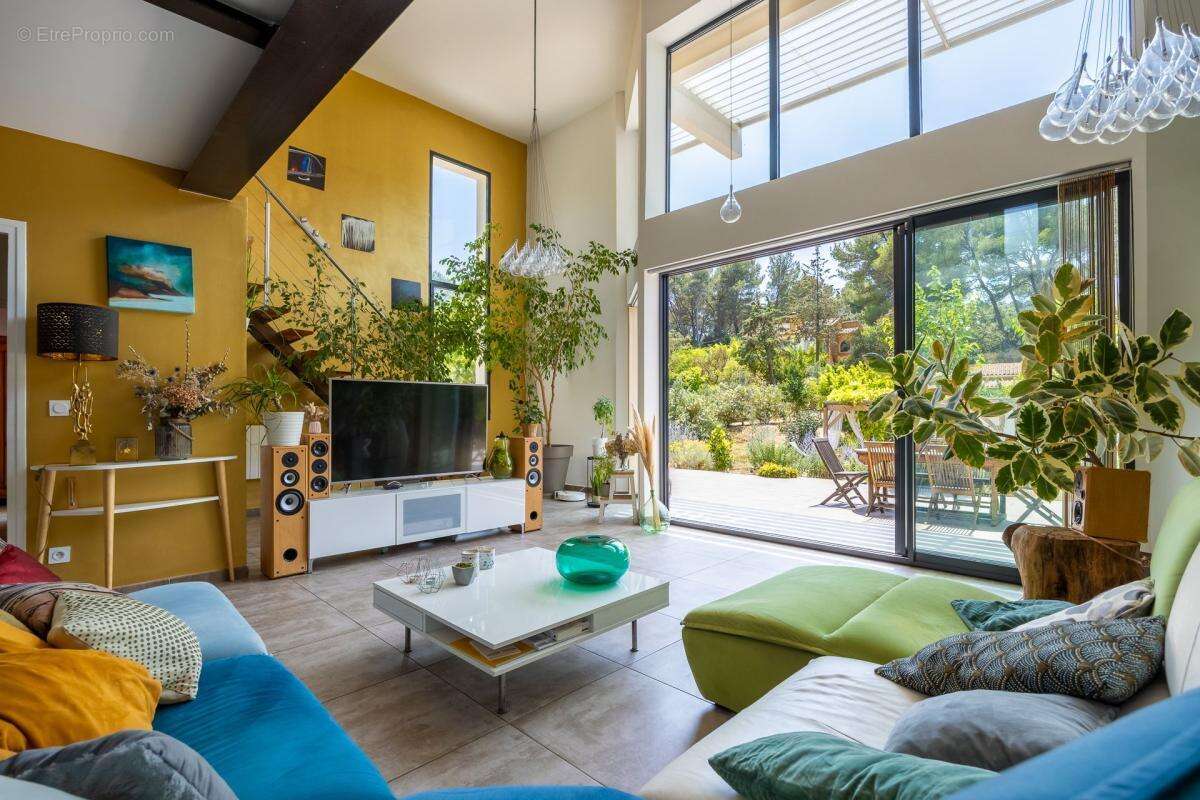 Maison à ROQUEFORT-LA-BEDOULE