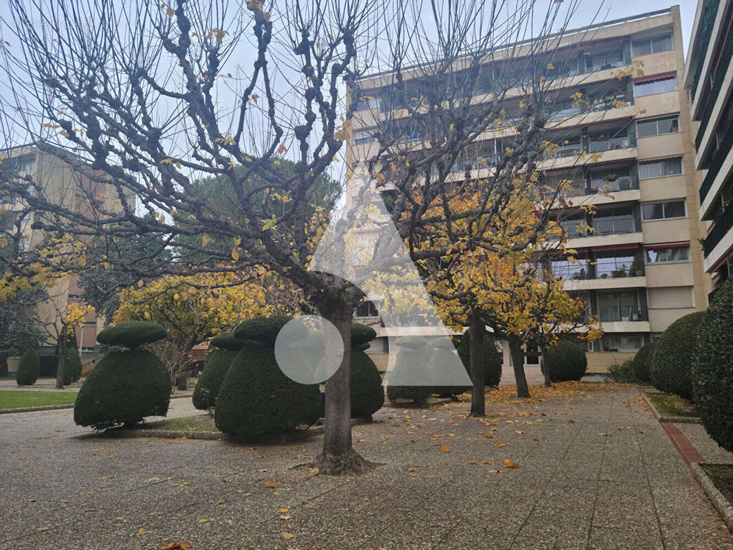 Appartement à AIX-EN-PROVENCE