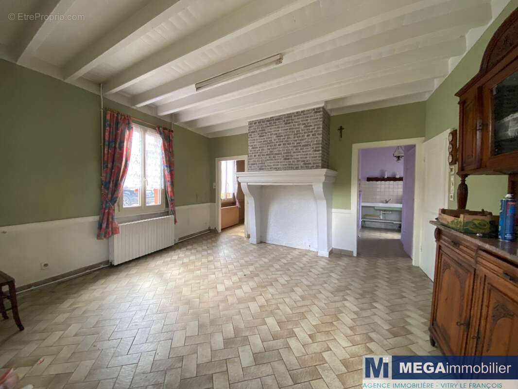 Maison à ARRIGNY