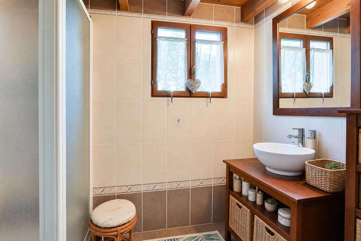 Maison lumineuse 3 pièces avec grand jardin à Gujan - photo 10