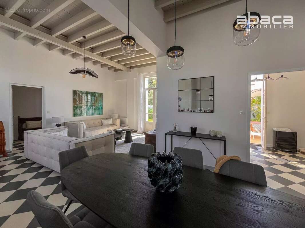 Maison à LE BOIS-PLAGE-EN-RE