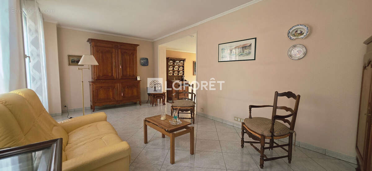 Appartement à SAINT-DENIS