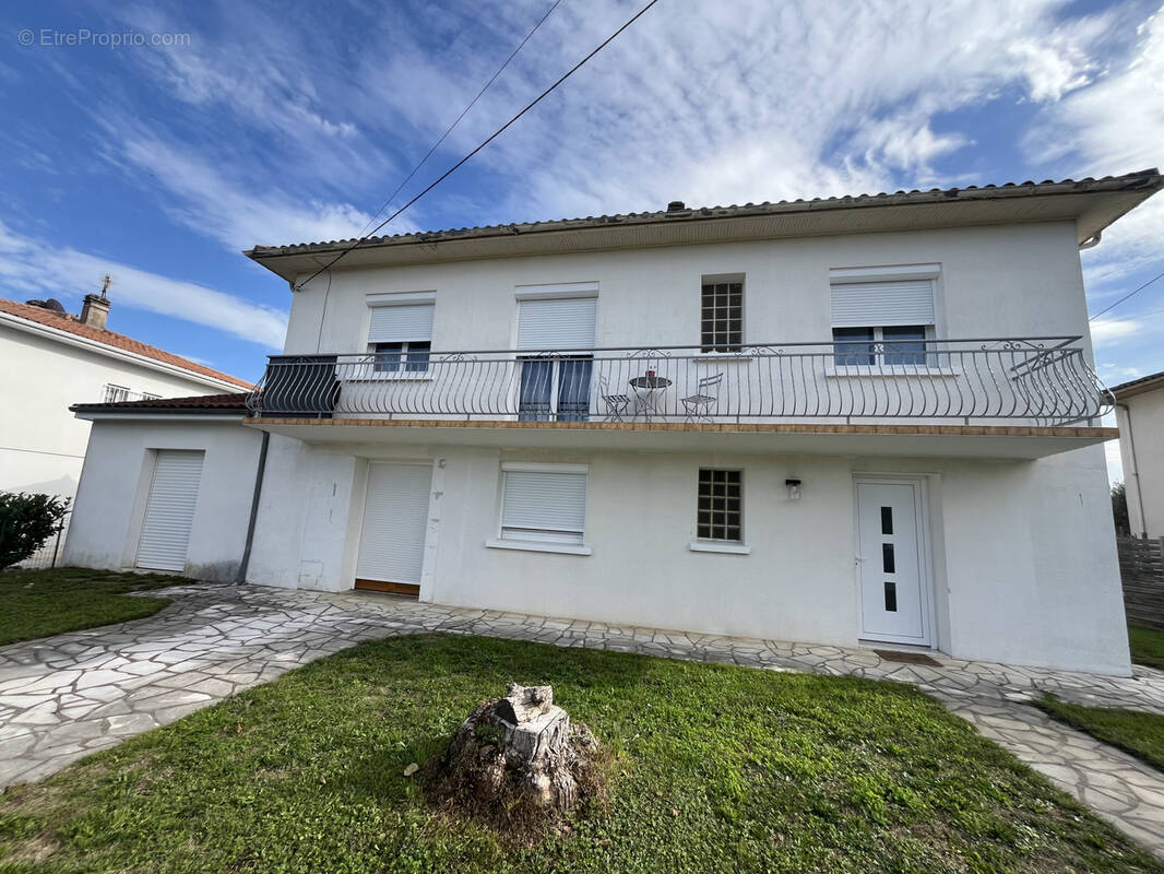 Maison à VILLENEUVE-SUR-LOT